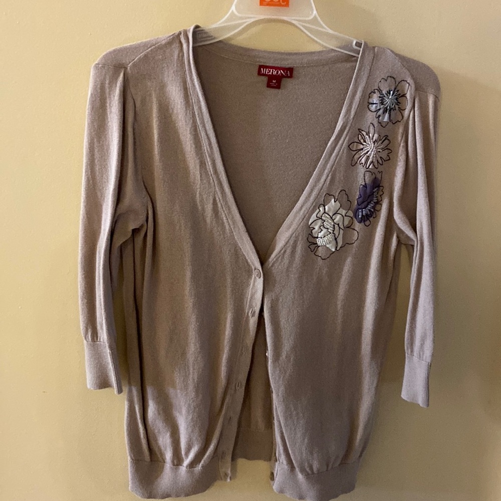 Merona light cardigan size medium